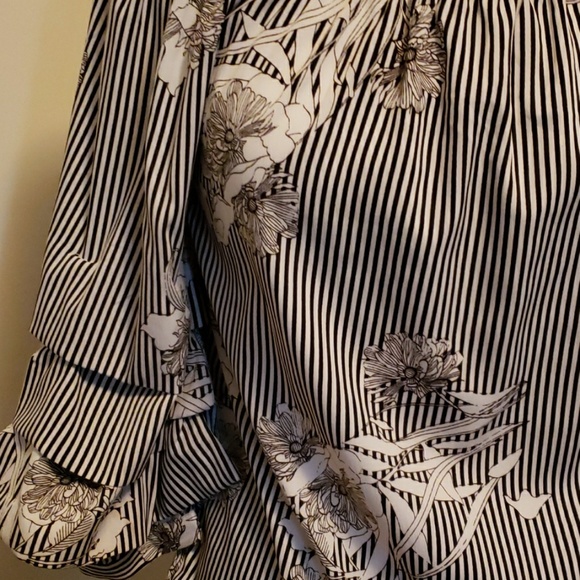 Top - Picture 3 of 3